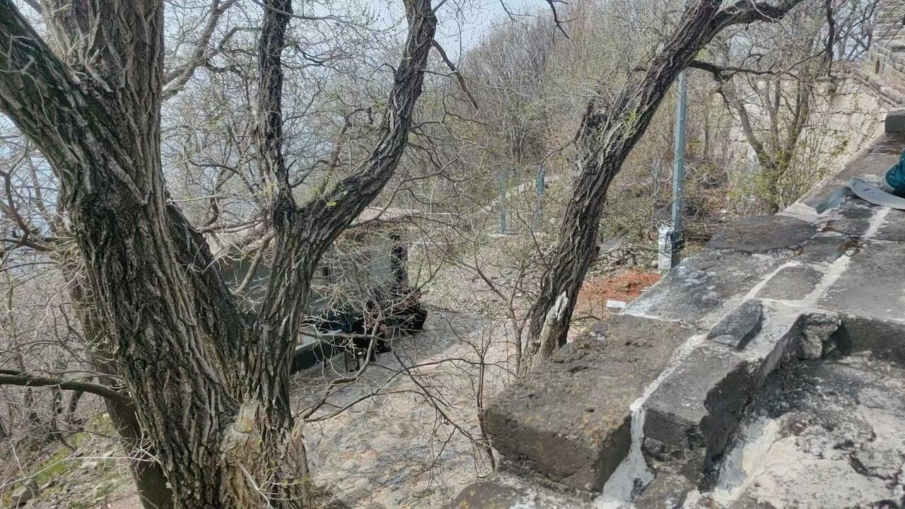 Hiking from Jiankou to Mutianyu is fully restored